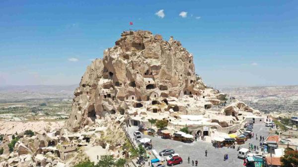 Some 111,000 tourists visit U?hisar Castle