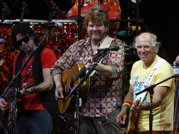 Buffett and Kimbrough had a long so<em></em>ngwriting partnership that included the song "Bubbles Up."